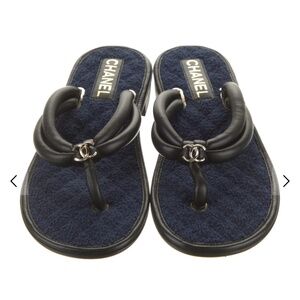 Chanel 2021 Interlocking CC Logo Slides